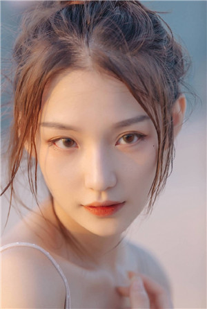 草莓丝瓜向日葵黄瓜榴莲鸭脖