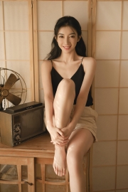 草莓榴莲绿巨人视频